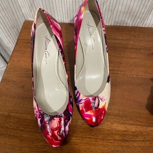 Kenneth Cole Watercolor Block Heels